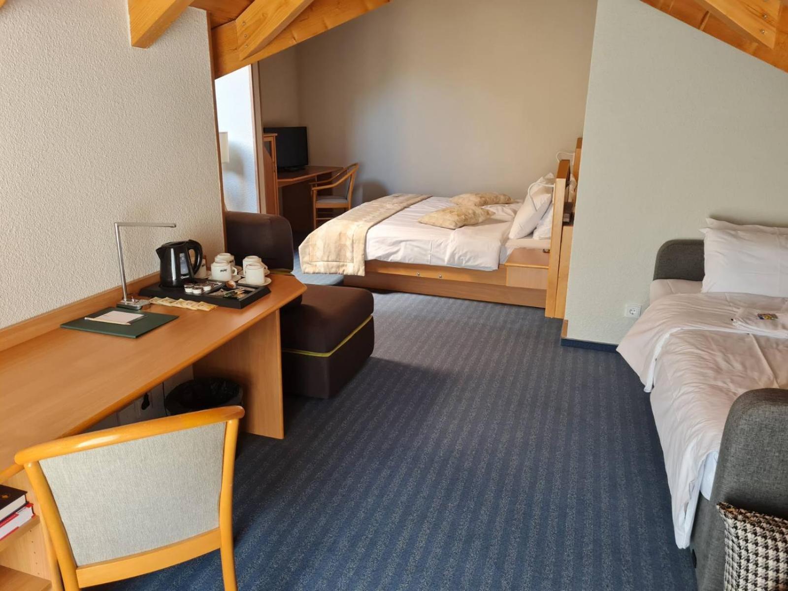 Hotel Bessunger Forst Rossdorf  Экстерьер фото